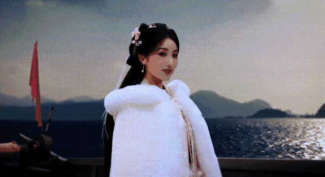 图片8.png 毛晓彤形象画面