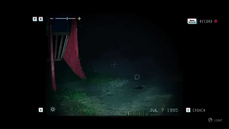 火箭旁洞口需用纸板覆盖的场景图片