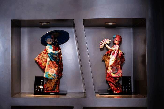 日本传统人偶手办展品1