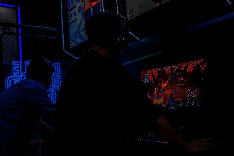 《伊瑟》相关图片2