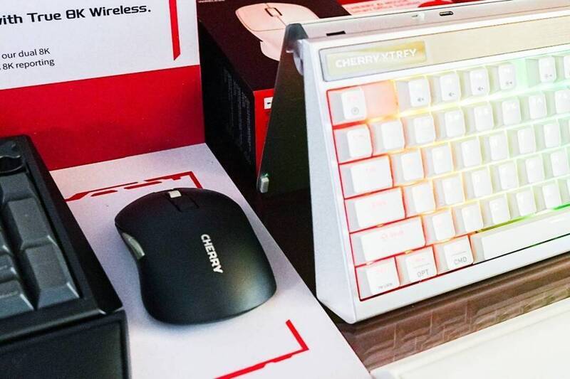 CHERRY AI无线鼠标外观