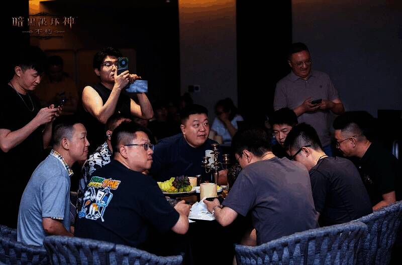 圣迹战歌比赛现场