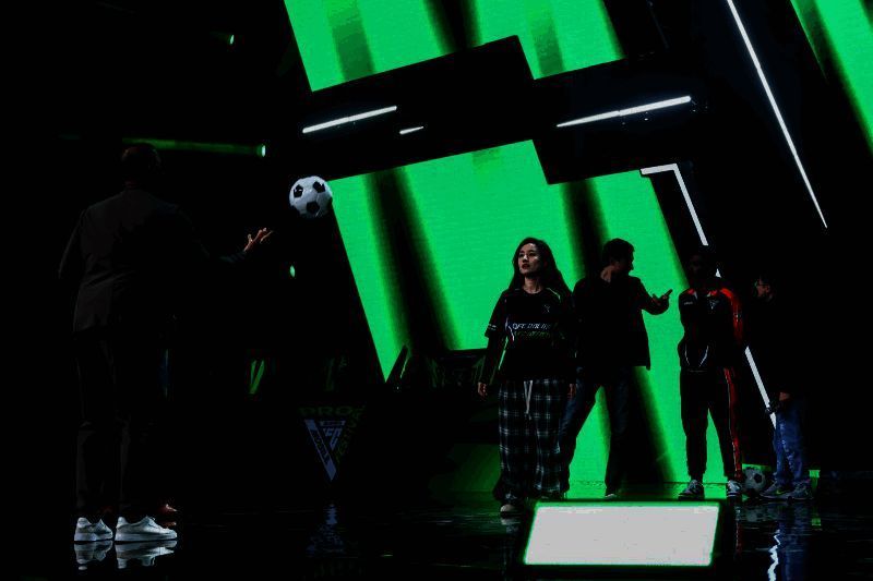 李毅与古利特实时对战画面