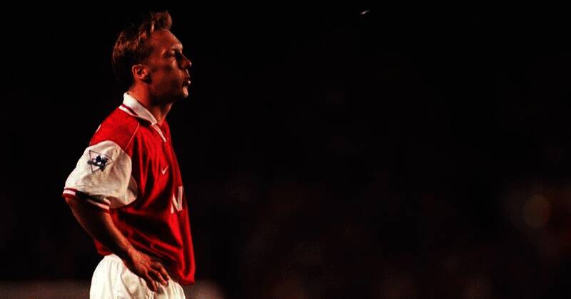 李 - 迪克森赛场风采图