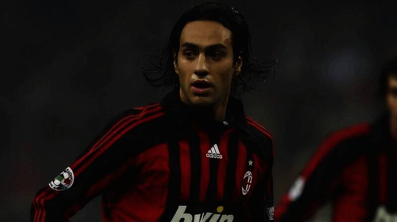 内斯塔赛场风采图2