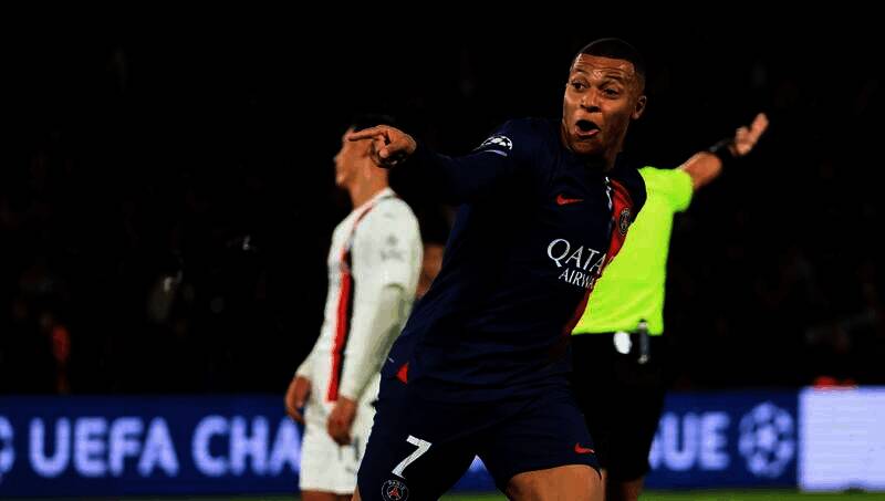 姆巴佩赛场风采图2