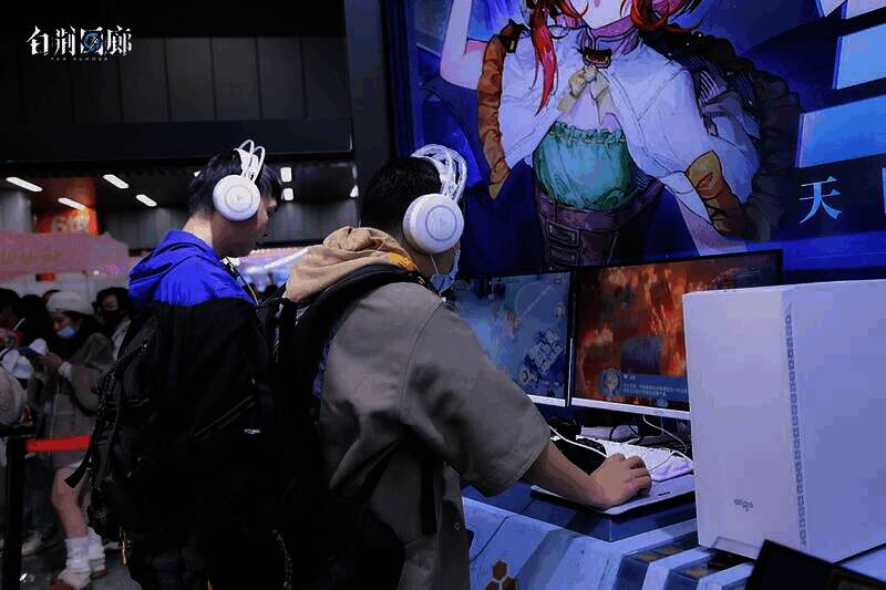 《白荆回廊》现场试玩画面