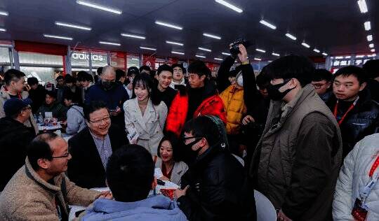 丁磊与玩家交流