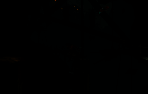 左边跳跃场景图片