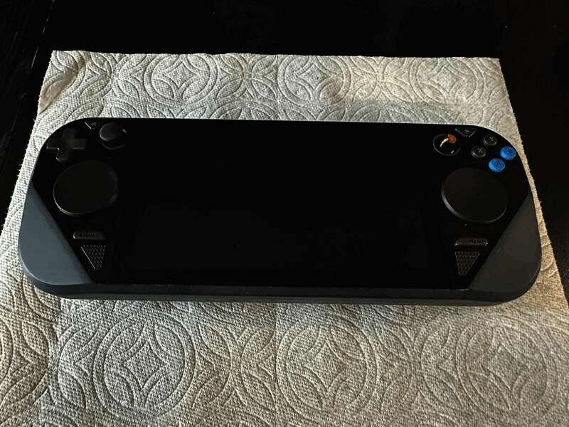 Steam Deck 原型机相关图片 2