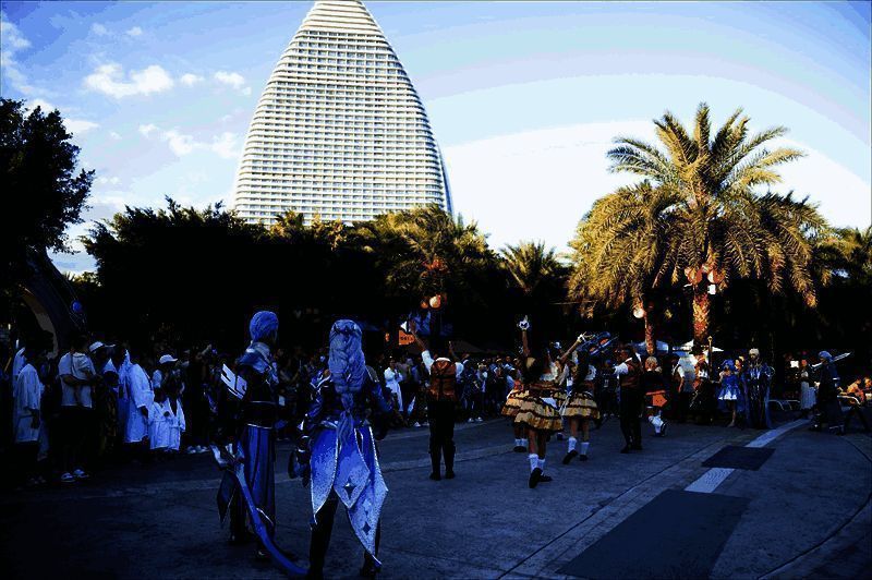 社交媒体互动宣传画面