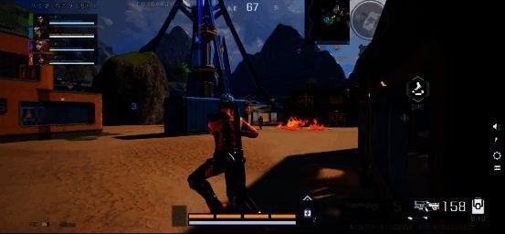 《高能英雄》不规则移动画面