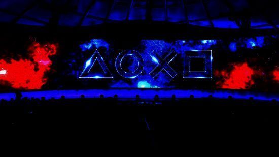 PlayStation 2主机图片