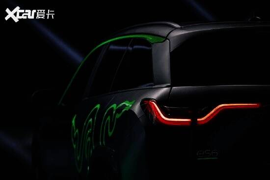 蔚来ES6与雷蛇联名款汽车图片