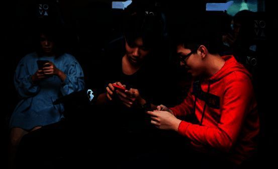 热门手游相关图片3