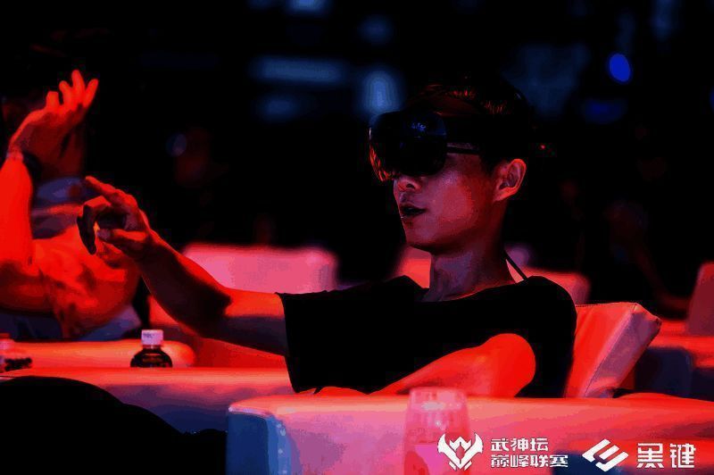 《梦幻西游》手游武神坛巅峰联赛S6前沿科技应用现场画面