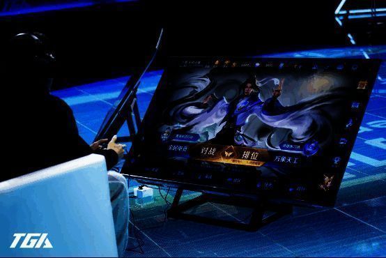 选手使用Vidda X系列游戏电视比赛画面