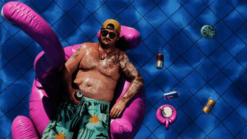 卡尔·汉普顿相关画面3