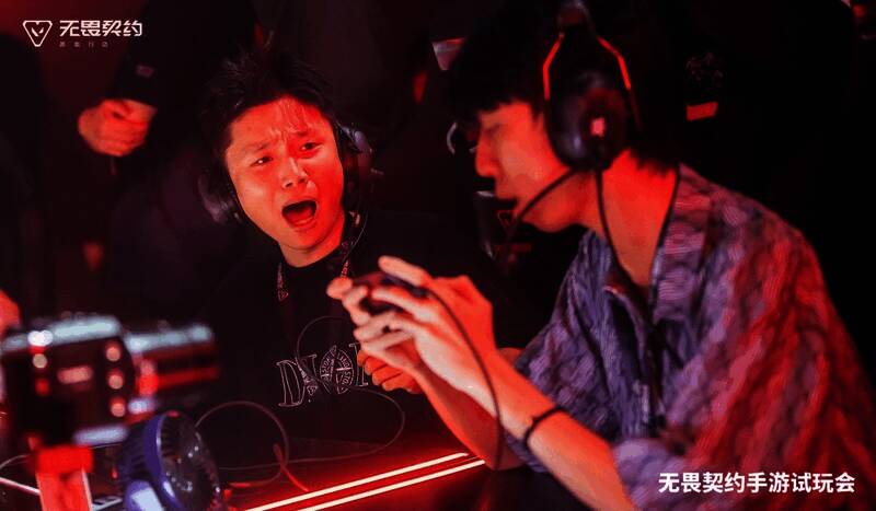 《无畏契约手游》内场大神操作精彩瞬间