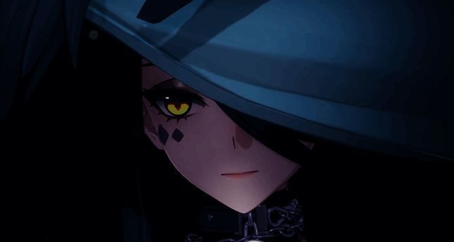 黑羽战斗姿态展示，锁链缠绕手臂，身体前倾准备出击