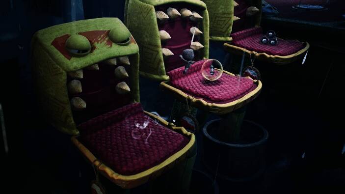 敌人与机关交错设置的游戏场景细节图