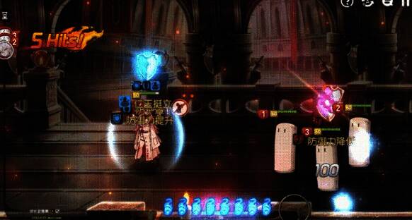 亚露嘉与其他角色组队战斗画面，展现出团队协作与战术配合