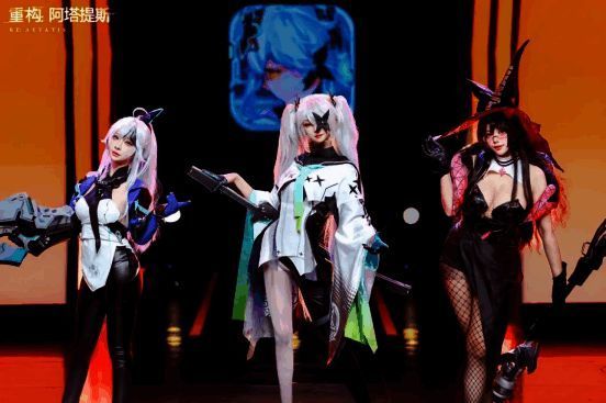 《重构：阿塔提斯》角色展示画面