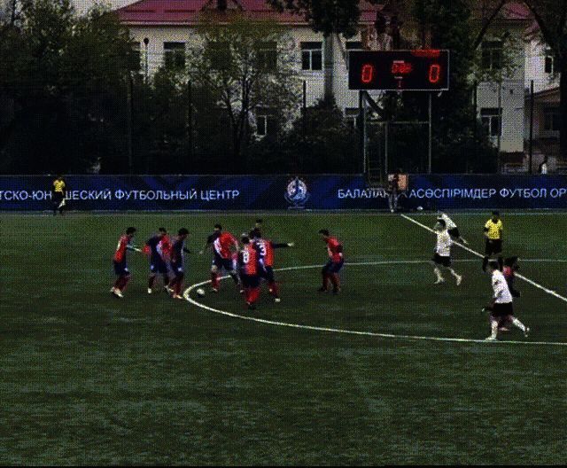 实况足球新版本相关动图2