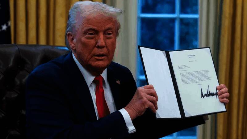 与贸易战及电子游戏相关的图片