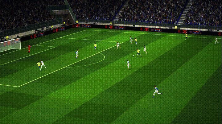 卡福急升射门动态图