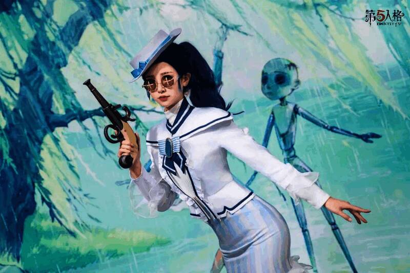 COSER扮演空军的照片