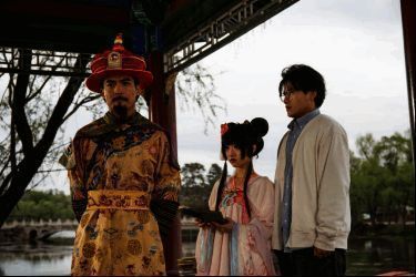 刘备荆轲用餐画面