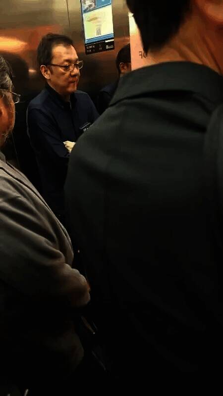 宫崎英高在腾讯大楼的场景