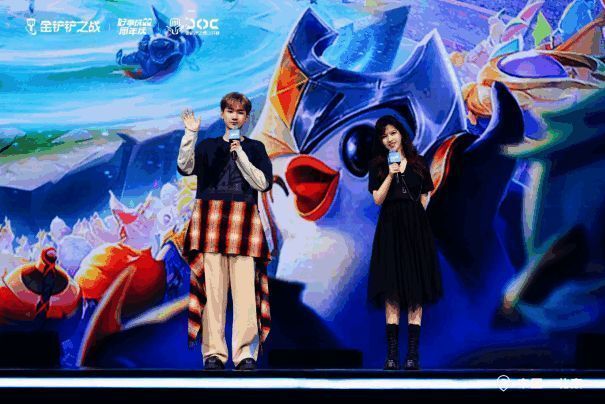 新赛季符文大陆传奇：志在天际宣传图1