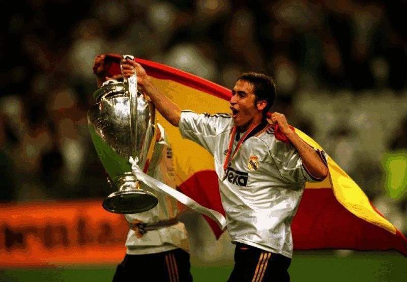 劳尔欧冠比赛图片