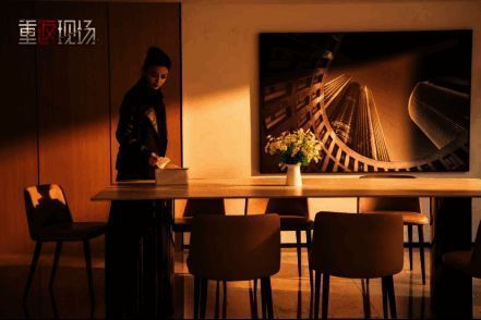 《重返现场:真人版》场景画面