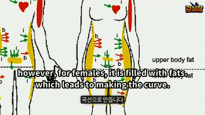 主持人认真记笔记的侧脸画面