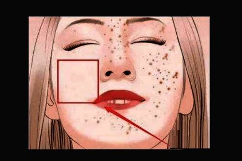 修复后的人物面部特写,皮肤更加白皙光滑