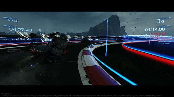 动画主创团队合影，亚伦·古兹柯沃斯基与小岛秀夫在工作室讨论剧本