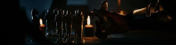 黄昏下的中世纪村庄全景,远处可见山脉轮廓与河流蜿蜒穿过田野