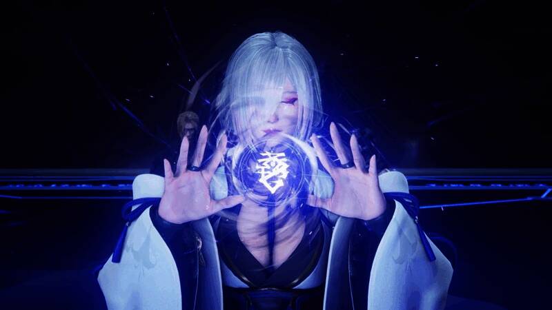 游戏角色立绘展示，一位女性角色身着紧身衣，曲线分明