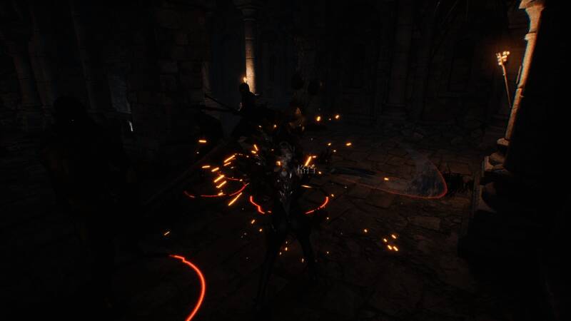 玩家正在检视场景中的一个古老石碑,显示相关信息