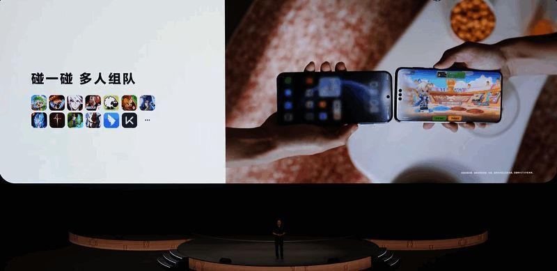 《三国杀》声控操作演示界面,系统识别出‘酒’‘杀’等关键词并高亮对应按钮