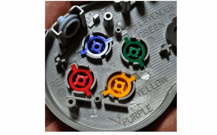 SFC手柄内部结构展示，可见按键排列整齐、标识清晰