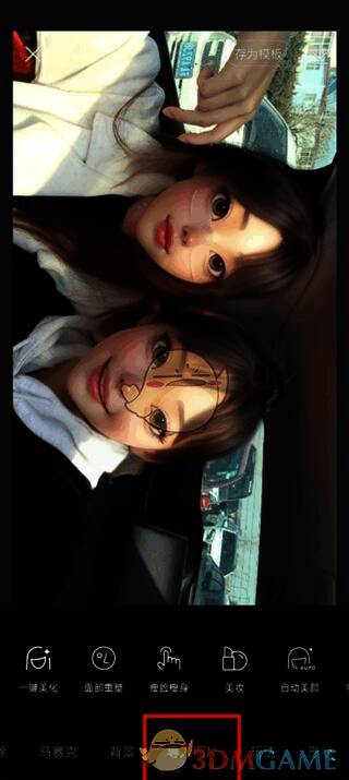 修图页面工具栏展示,指示‘导入图片’按钮位置