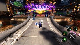 轩辕传奇手游八周年庆典专属称号展示图，金色特效环绕的个性称号