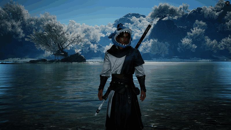 玩家角色佩戴新头像框与配饰展示