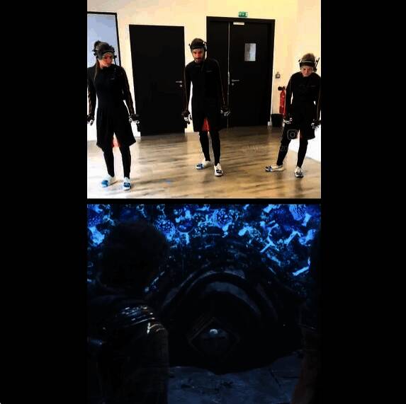 演员们围坐在动作捕捉场地中央,围绕矿泉水展开互动排练