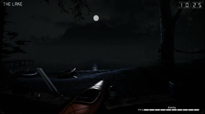 一张满是灰尘的办公桌,桌上摆放着老旧的监控设备和泛黄的记录纸