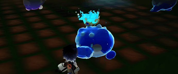 玩家操控角色与潮潮鳄对战,地形利用与走位展示